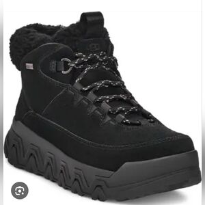 Size  7  UGG  Terre  Cozy Lace  Women's Black Winter Boots